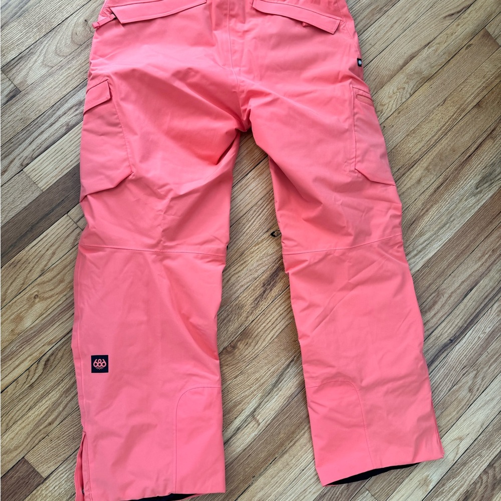 686 Geode Thermagraph Snow Pants - Women's size L Hot Coral